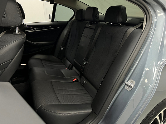 BMW 5 серии, 2019 года, пробег 119990 км