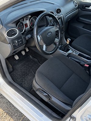 Ford Focus Comfort, 2008 года, пробег 307804 км