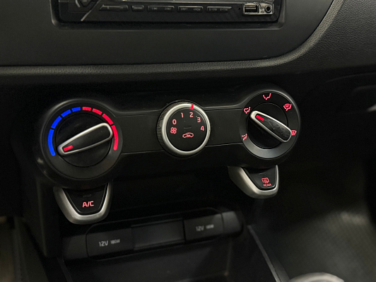 Kia Rio Classic, 2017 года, пробег 83000 км