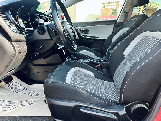 Kia Ceed Prestige, 2015 года, пробег 114000 км