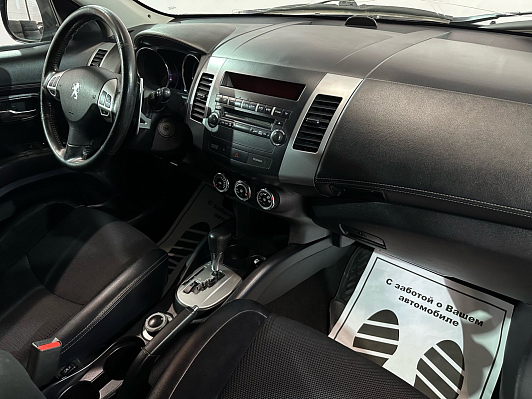 Peugeot 4007 Allure, 2011 года, пробег 159000 км