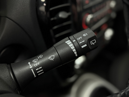 Nissan Juke SE, 2013 года, пробег 207000 км