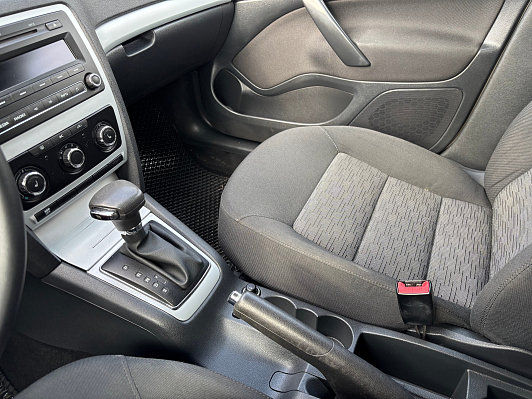 Skoda Octavia Ambition, 2011 года, пробег 163441 км