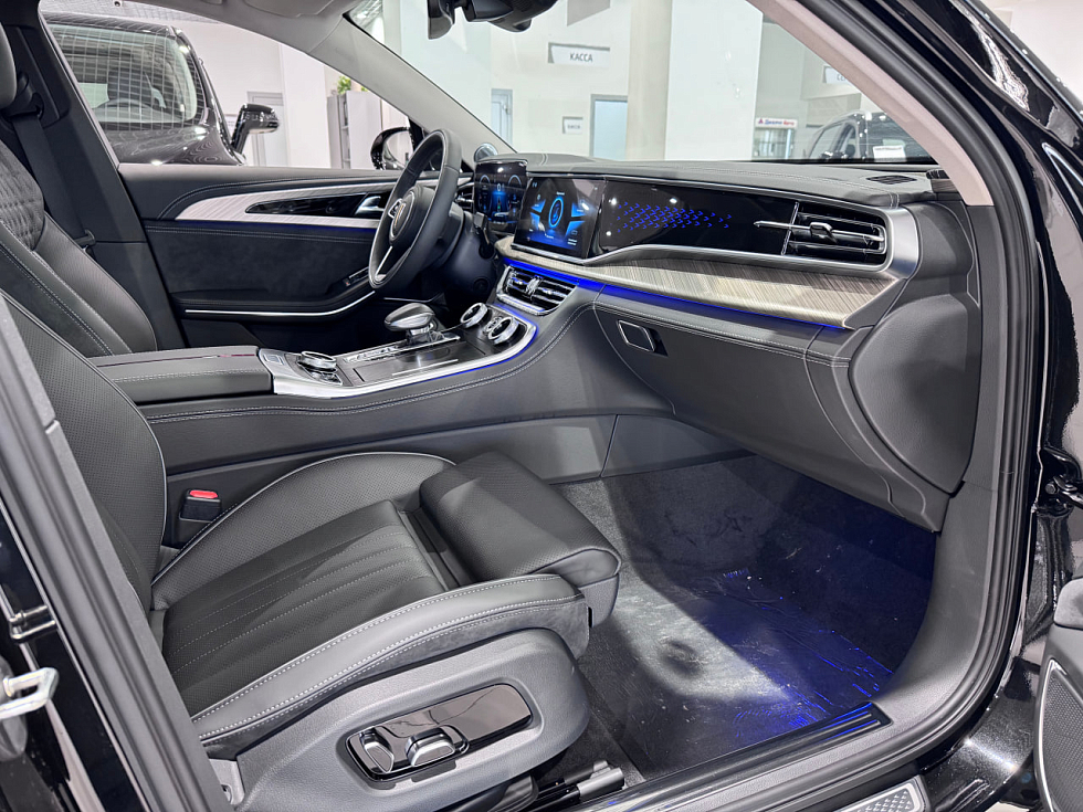 Hongqi H9 Deluxe, черный