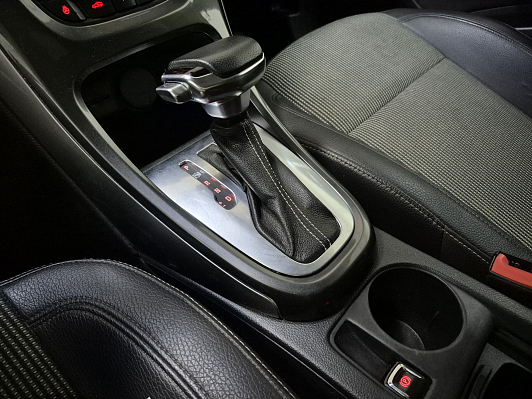 Opel Astra Cosmo, 2013 года, пробег 197000 км
