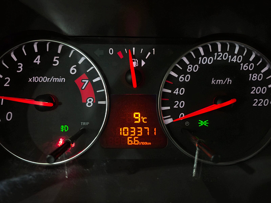 Nissan Note Luxury, 2013 года, пробег 103368 км