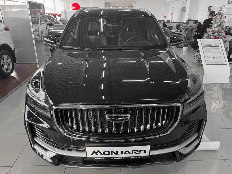 Geely Monjaro Флагман, черный