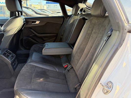 Audi A5, 2019 года, пробег 132319 км