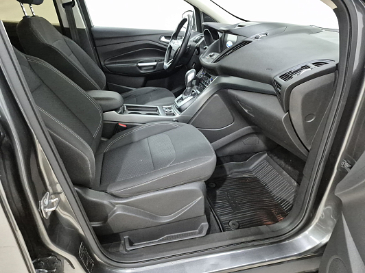 Ford Kuga Trend Plus (2017), 2018 года, пробег 107260 км