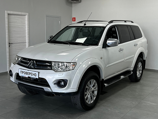 Mitsubishi Pajero Sport Ultimate, 2015 года, пробег 226469 км
