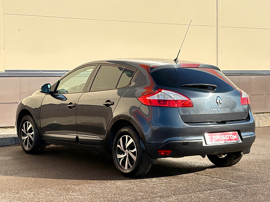 Renault Megane, 2011 года, пробег 375300 км