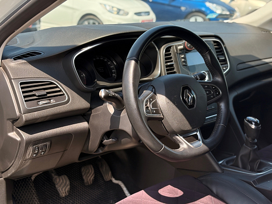Renault Megane, 2018 года, пробег 73351 км
