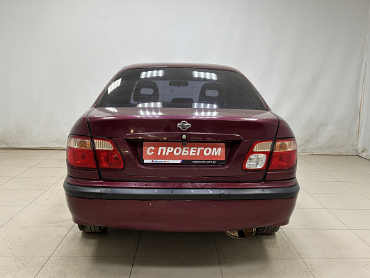 Nissan Almera, 2001 года, пробег 325000 км
