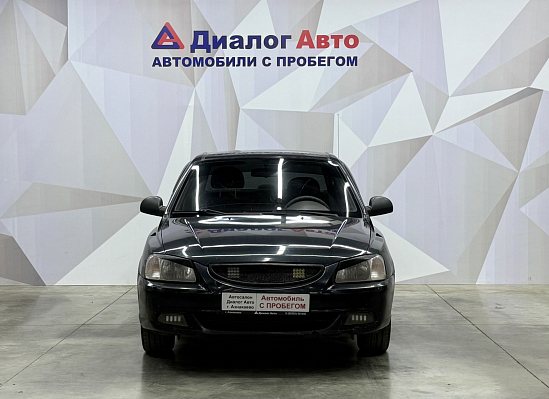 Hyundai Accent, 2011 года, пробег 290000 км