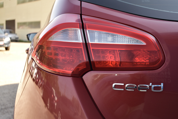 Kia Ceed Prestige, 2015 года, пробег 114000 км