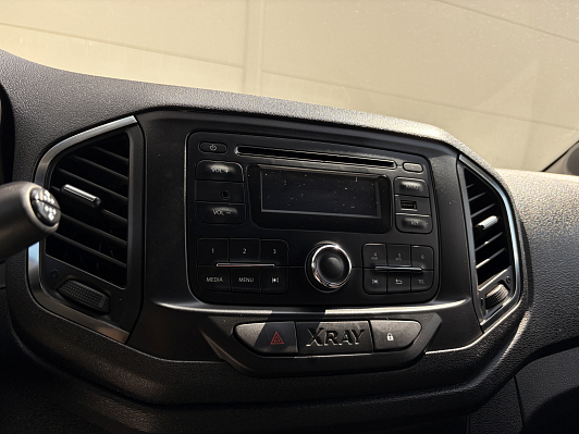 Lada (ВАЗ) XRAY Comfort, 2017 года, пробег 65000 км