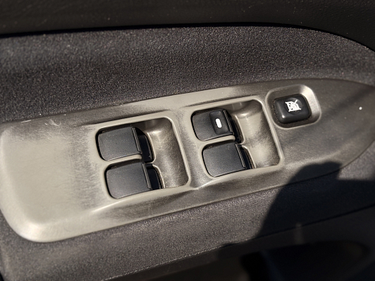 Mitsubishi Lancer, 2006 года, пробег 169340 км