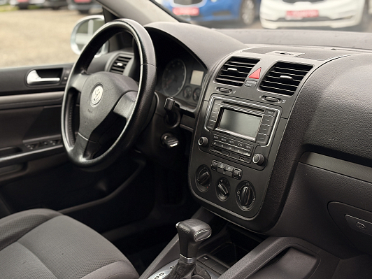 Volkswagen Golf, 2006 года, пробег 129000 км