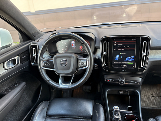 Volvo XC40 Inscription (MY18-20), 2018 года, пробег 159601 км