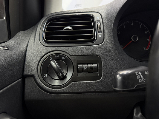 Volkswagen Polo Trendline, 2016 года, пробег 178800 км