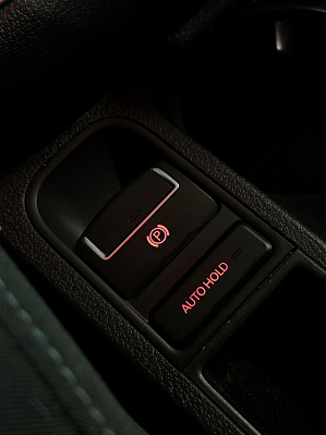 Volkswagen Tiguan Sochi Edition, 2013 года, пробег 101000 км