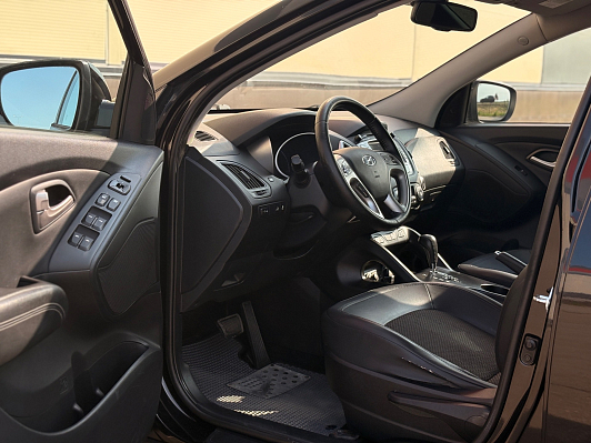 Hyundai ix35 Comfort + Navi, 2012 года, пробег 159032 км