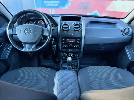 Renault Duster Expression, 2017 года, пробег 123200 км