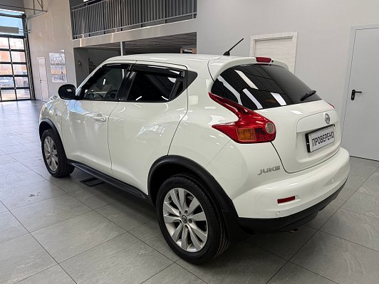 Nissan Juke SE, 2011 года, пробег 191000 км