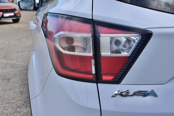 Ford Kuga Titanium, 2019 года, пробег 54000 км