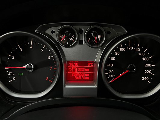 Ford Focus Ghia, 2008 года, пробег 210000 км