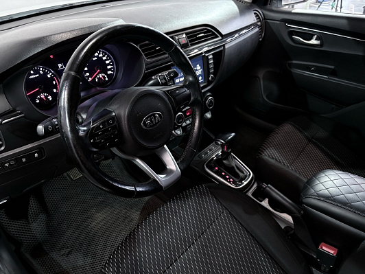 Kia Rio Лига Европы, 2018 года, пробег 117718 км