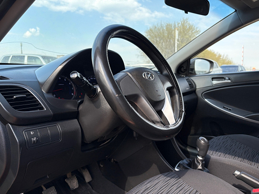 Hyundai Solaris Active, 2015 года, пробег 160426 км