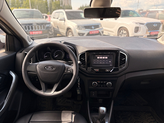 Lada (ВАЗ) XRAY Luxe Prestige (2018), 2017 года, пробег 161189 км