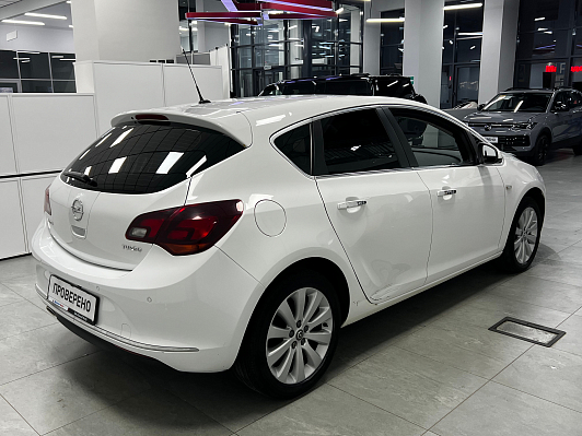 Opel Astra Cosmo, 2013 года, пробег 89800 км