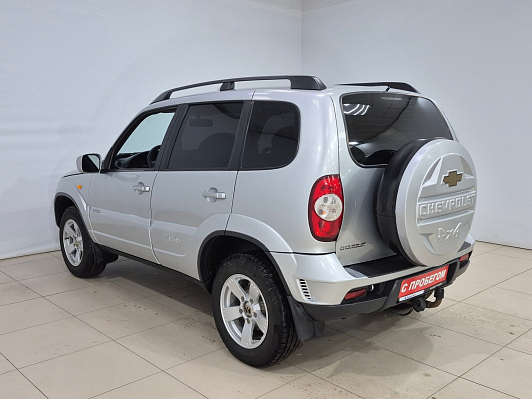 Chevrolet Niva GLC, 2010 года, пробег 120439 км