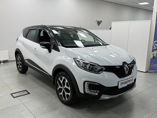 Renault Kaptur Style, 2016 года, пробег 104518 км
