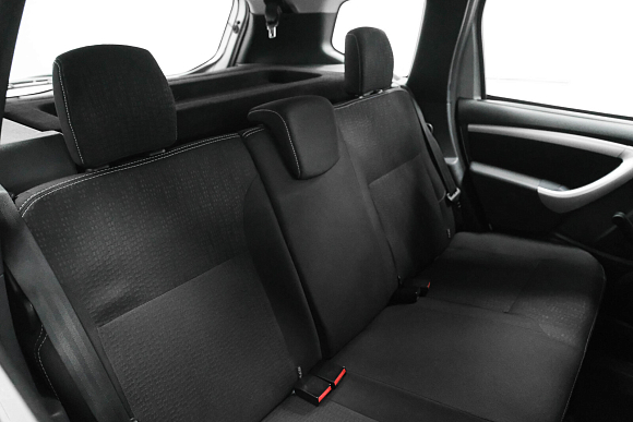 Nissan Terrano Elegance, 2019 года, пробег 20000 км