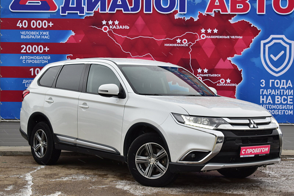 Mitsubishi Outlander Instyle (2018-2021), 2018 года, пробег 93700 км