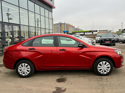 Lada (ВАЗ) Vesta Comfort (2016-2018), 2017 года, пробег 100600 км