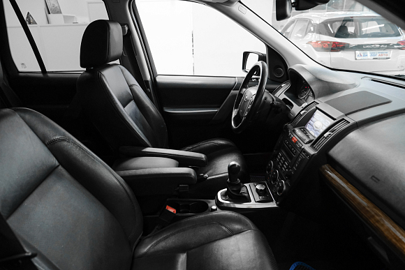 Land Rover Freelander HSE, 2008 года, пробег 150000 км