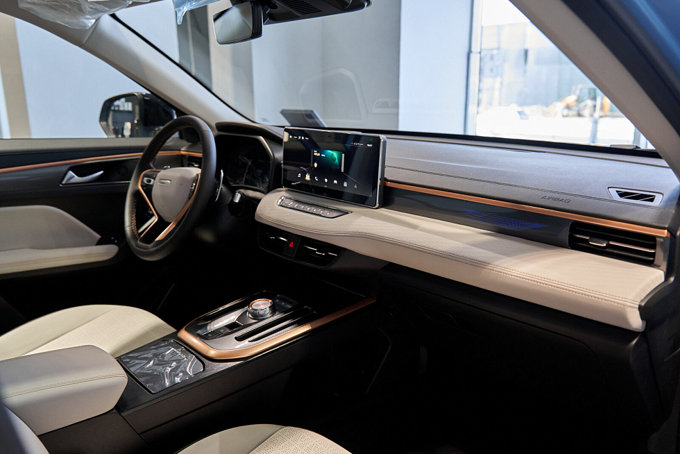 Haval Jolion Комфорт, голубой