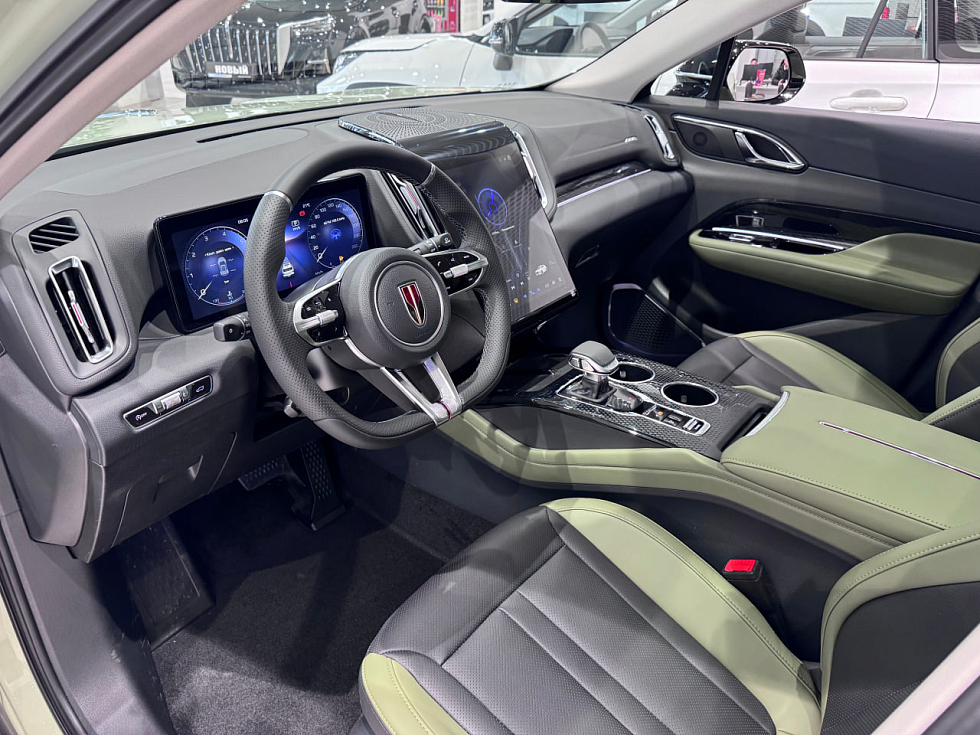 Hongqi HS3 Comfort, зеленый