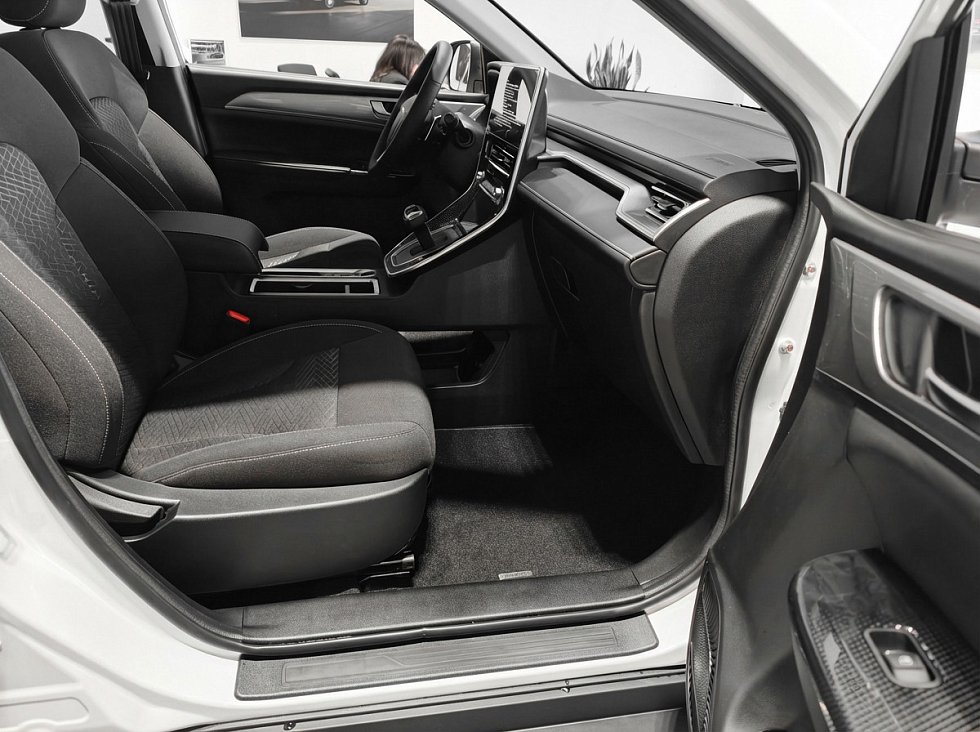 Haval M6 Оптимум, белый