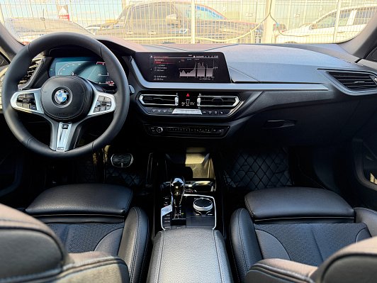 BMW 2 серии 218i M Sport Edition 21, 2021 года, пробег 31200 км