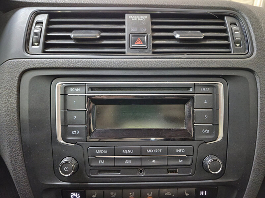 Volkswagen Jetta Comfortline, 2015 года, пробег 155101 км