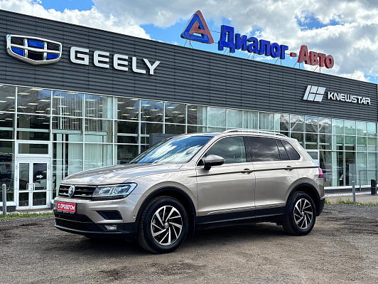 Volkswagen Tiguan CONNECT, 2019 года, пробег 176079 км