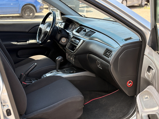 Mitsubishi Lancer, 2006 года, пробег 169340 км