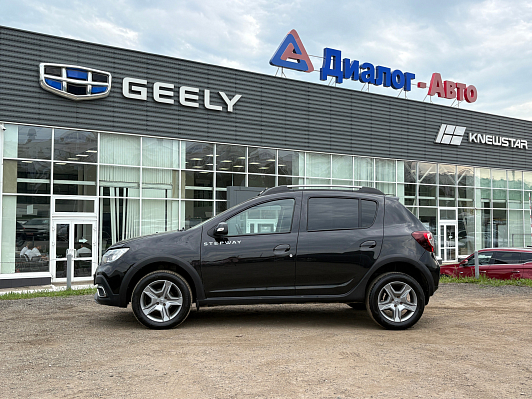 Renault Sandero Stepway Life, 2018 года, пробег 104157 км