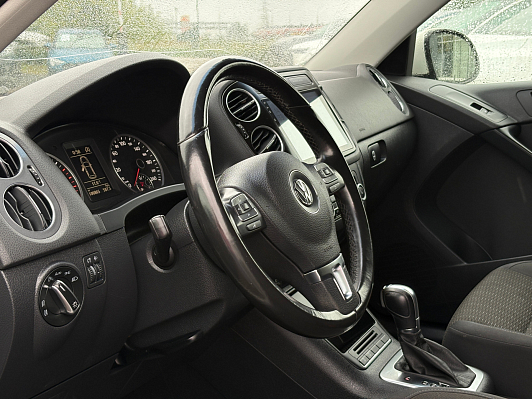 Volkswagen Tiguan CLUB, 2013 года, пробег 100835 км
