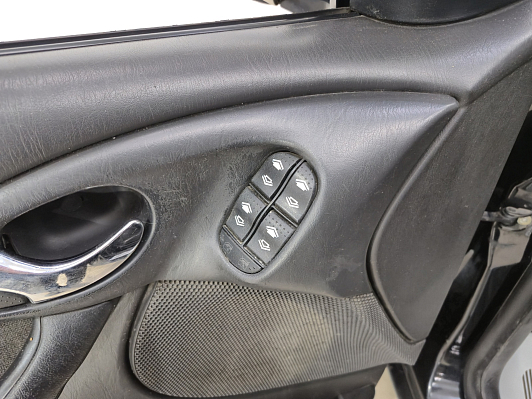 Ford Focus, 2004 года, пробег 215983 км